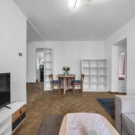 Downtown - Balcony, Vistula River Nearby - By Rentujemy Apartment *